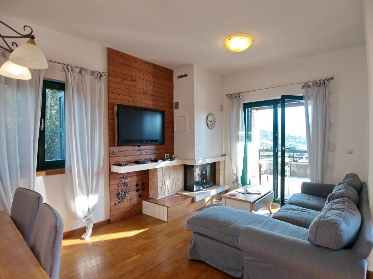 Villa Amvrosia Nr Kalives Crete Armenoi  Экстерьер фото